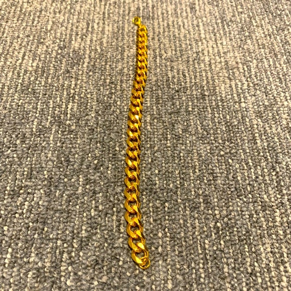 8.5” Long 11mm 24k Gold Electroplated Cuban Link Bracelet - Picture 2 of 2